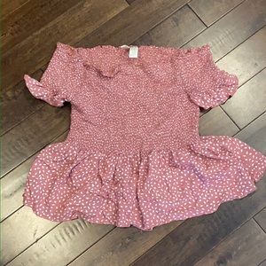 Ruffled short sleeve tee shirt